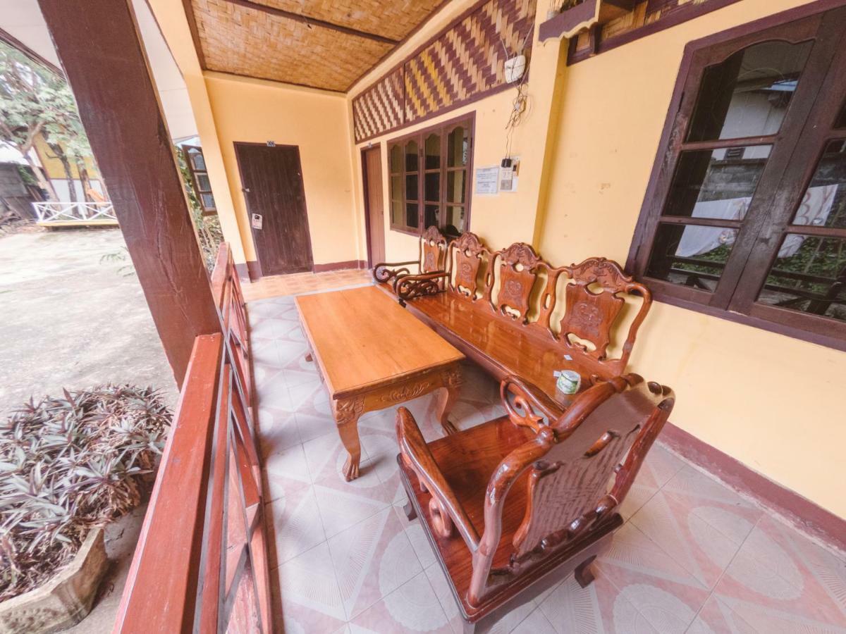 Pan'S Place Vang Vieng Esterno foto