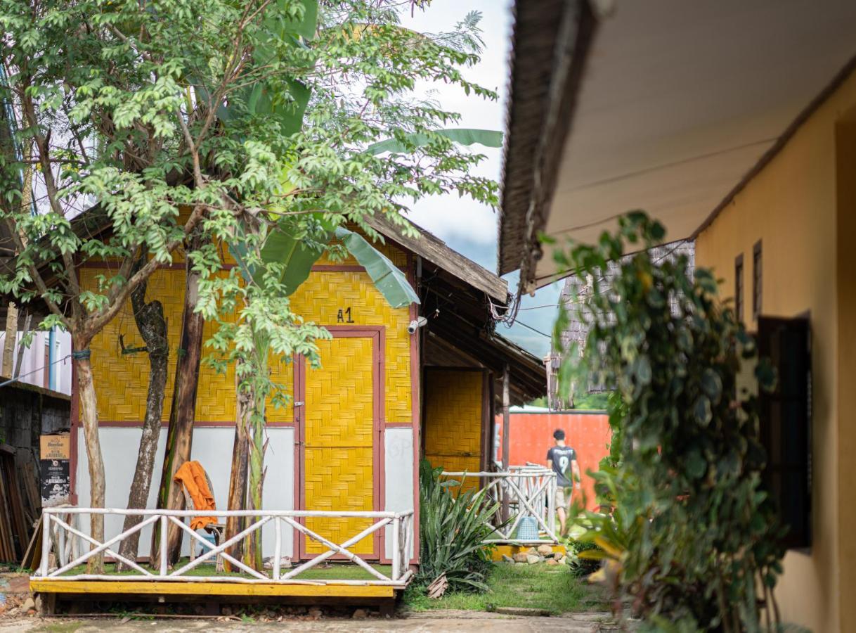 Pan'S Place Vang Vieng Esterno foto
